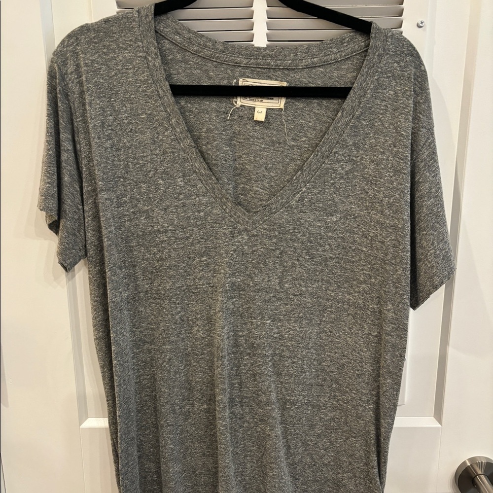 Current Elliott Gray V neck Tee. Size 3
